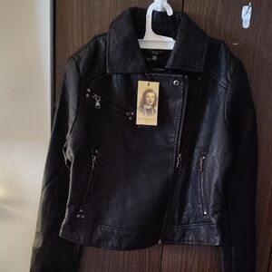 Sleek Black Leather Jacket for Women